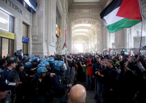 Vi ricordate la &ldquo;manifestazione violenta&rdquo; a Milano dei pro-Pal? Sono partite le denunce e i provvedimenti. La denuncia del poeta e militante Demetrio Marra: &ldquo;Ci vogliono mettere all&rsquo;angolo&rdquo;. E ora parte la raccolta fondi dei collettivi