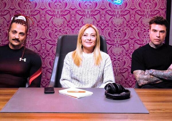 Che cosa si sono detti Fedez e Giorgia Meloni nella telefonata prima di Pulp Podcast? 40 minuti di retroscena: il rapper ha detto che avrebbe votato s&igrave; al Referendum e la premier gli ha confessato le sue paure dopo i sondaggi