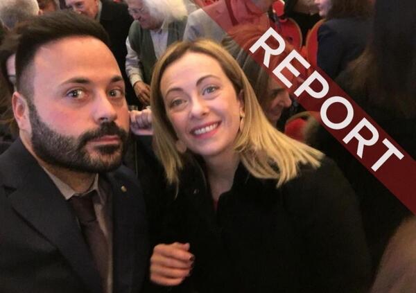 "Perch&eacute; Giorgia Meloni non entra nel merito del selfie con Gioacchino Amico?". Giorgio Mottola risponde all'attacco della premier sullo scoop di Report sulla foto con l'uomo dei Senese