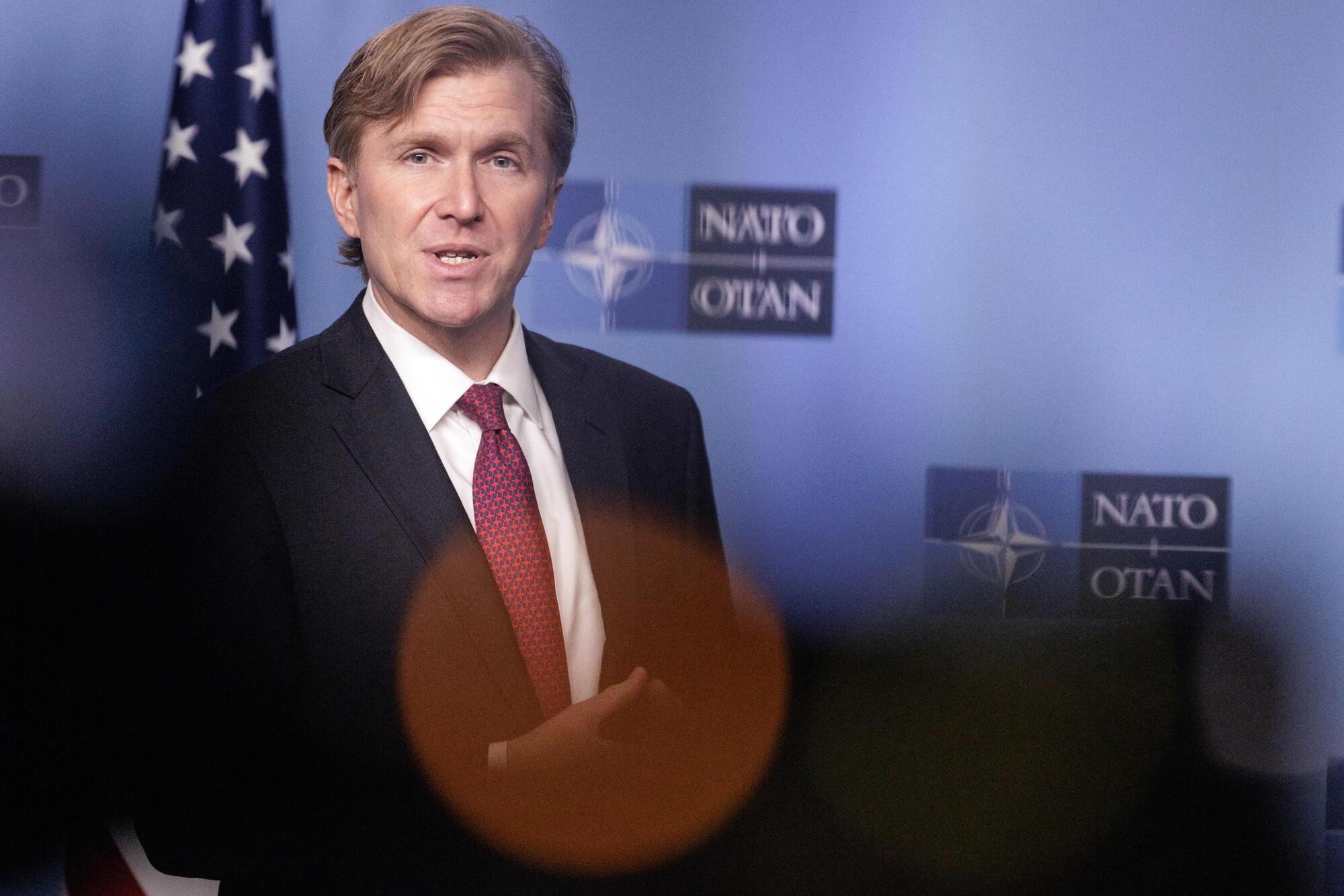 Il Sottosegretario alla Difesa per la Politica Elbridge Colby