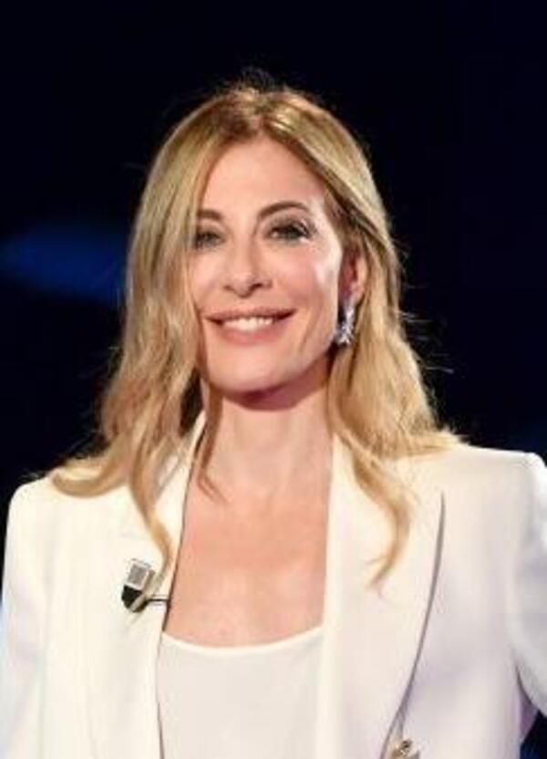 Ma come se la passa in carcere Michele Senese visto che Delmastro faceva affari con un suo uomo? 