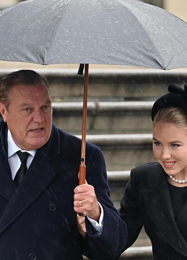 Chi &egrave; Maria Carolina Borbone paparazzata con Jordan Bardella?