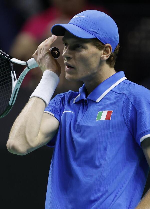 Storia del razzismo contro Sinner, l'italiano che non lo &egrave; mai abbastanza.