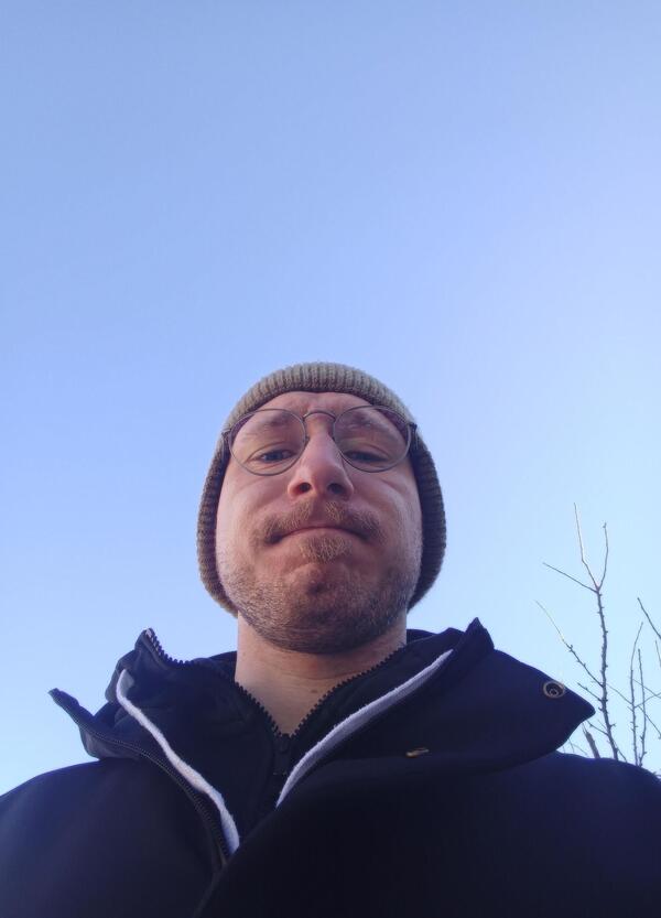 Da Paride di Troia a Paride di Chieti: il mitologico candidato al consiglio comunale passa da Pornhub e Tinder per conquistare la citt&agrave;