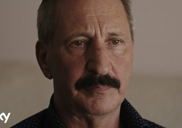 La rapina a Napoli &egrave; &ldquo;come quelle di una volta. Quando ho visto che erano fuggiti ho sorriso, spero la facciano franca&rdquo;. Parla Tino Stefanini, storico rapinatore della banda Vallanzasca