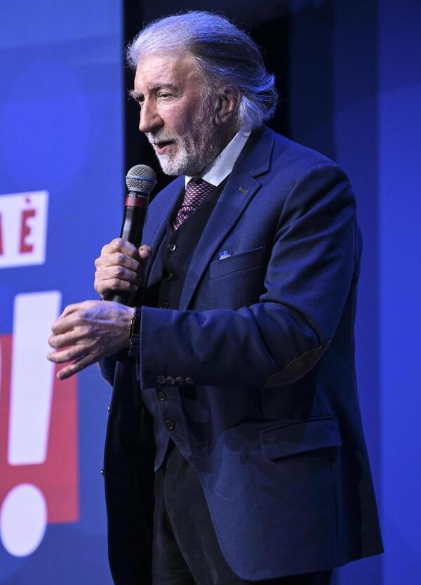 Mafia e appalti, anche il senatore del M5S Scarpinato negli atti dei magistrati. E Fatto e grillini si riscoprono cultori del garantismo