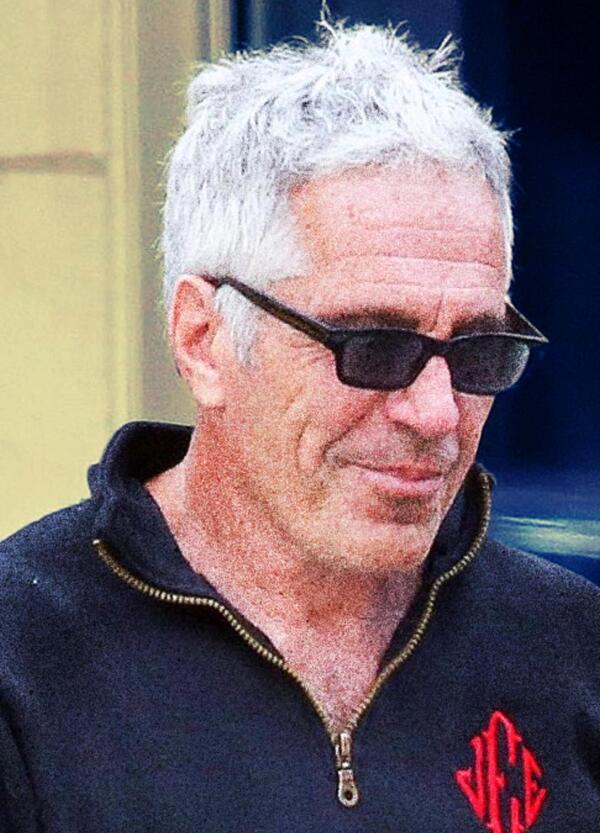 Altro che Mediaset e Corona: preparatevi allo scontro finale tra Report e Donald Trump