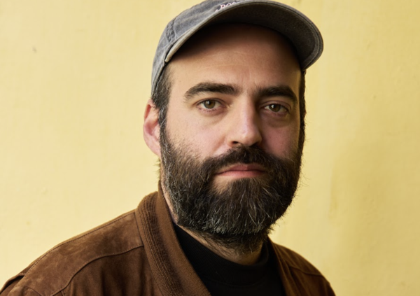 La cosmogonia (dal bar) di Francesco Sossai. &ldquo;Le citt&agrave; di pianura&rdquo;, Hemingway, la nostalgia di un Veneto che non esiste e la vita &ldquo;in frattura con il contemporaneo&rdquo;