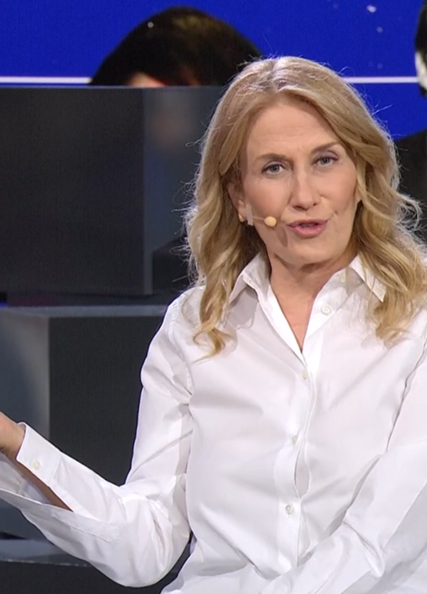 Nessuno che urla e lo spettatore pu&ograve; capire davvero di cosa si sta parlando: NewsRoom di Monica Maggioni &egrave; il programma da vedere. Il segreto? Non &egrave; un talk show