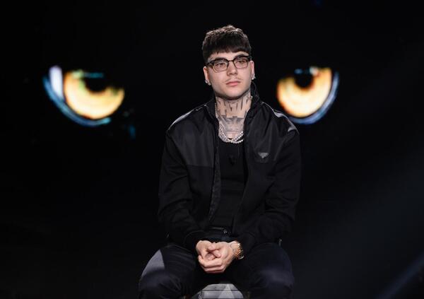 Shiva si sente un &ldquo;lupo&rdquo; ma &egrave; meno &ldquo;belva&rdquo; di Albano. Da Francesca Fagnani il rapper perde la sua aura da maledetto