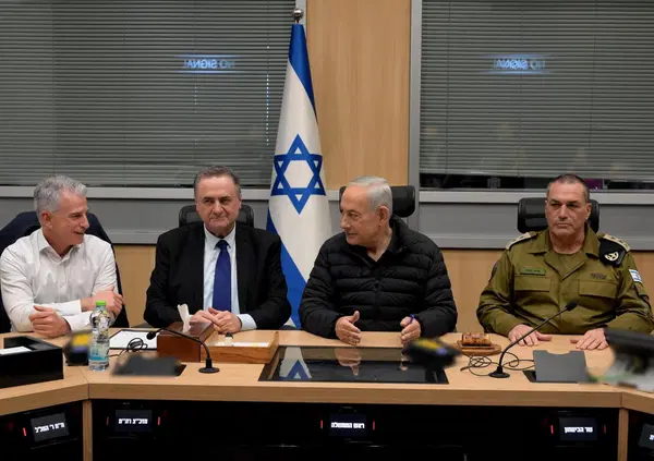 Mossad chiama Italia: Barnea e il messaggio in codice sull'Iran, gli agenti morti sul lago Maggiore e le sfide dell'ultimo biennio di Caravelli