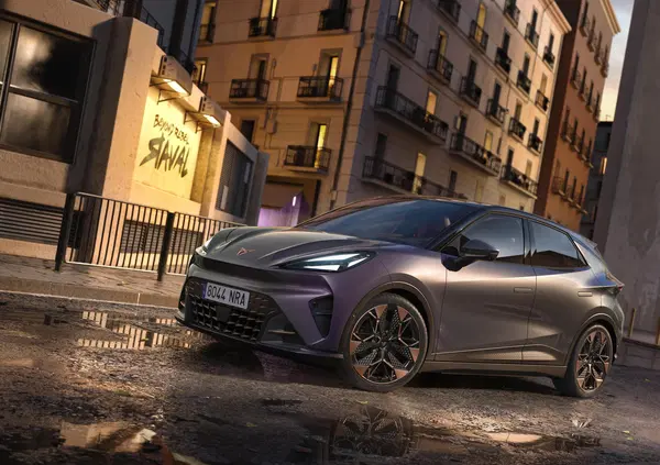 Vuoi capire la Design Week? Te la spiega CUPRA, al Fuorisalone con Raval e Beyond the Known: &laquo;Facciamo auto per gente a cui piace guidare&raquo;