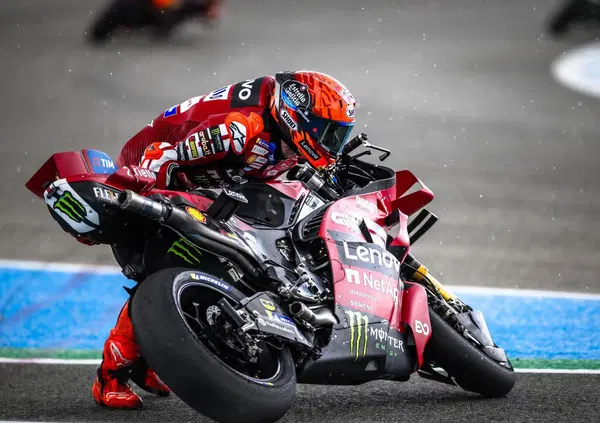 Marc Marquez andava sanzionato dopo la Sprint di Jerez? Lo abbiamo chiesto a tutti i giornalisti italiani presenti e il risultato &egrave; sorprendente