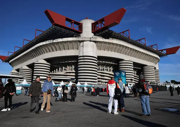 Ma perch&eacute; nessuno parla dell'inchiesta su Milan, Inter e il Comune per la vendita di San Siro? Scandalo vero o &egrave; l'ennesima bolla giudiziaria?