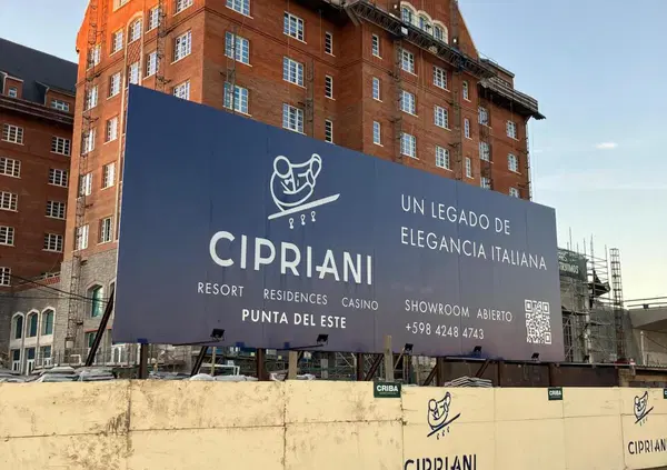 Okay ma che succede nei cantieri di Cipriani in Uruguay? Operai peruviani rinchiusi con catene e lucchetti, licenziamenti e risse fra operai...