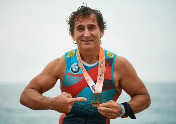 Alex Zanardi era il pi&ugrave; figo di tutti. Luca e Paolo a diMarted&igrave;: "A Camera Caf&egrave; gli volevamo rubare le gambe, si fece una risata"