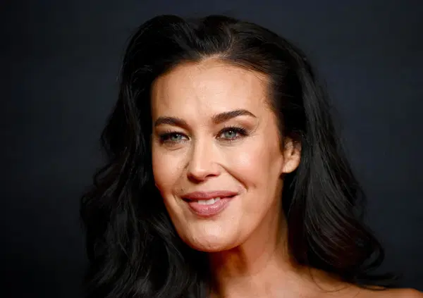 Non ci sono pi&ugrave; le fighe di una volta perch&eacute; sono tutte uguali, per fortuna qualcuno l'ha capito: evviva Megan Gale che ha gi&agrave; reso la campagna di Iliad memorabile