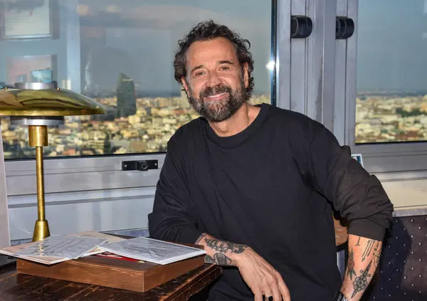 Abbiamo visto Kong di Fabio Volo su Rai Tre, ma com'&egrave;? Un mix micidiale: gli ospiti di Fazio, il giovanilismo di Jovanotti e una torre