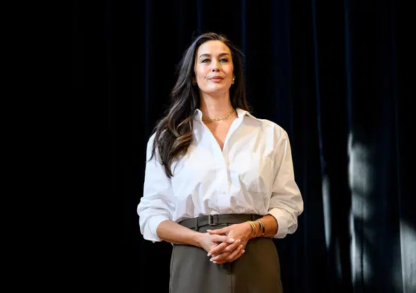Vodafone attacca Iliad per lo spot con Megan Gale, che ora rischia di saltare: ecco perch&eacute; e chi ha ragione