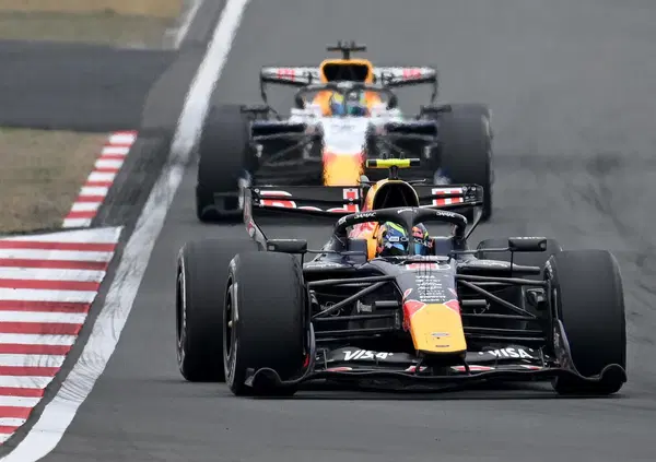 Attenzione, guai (grossi) in vista per Red Bull? Ecco cosa rischia dopo l&rsquo;attacco di McLaren e l&rsquo;investigazione della FIA, che fermerebbe anche&hellip;Mercedes