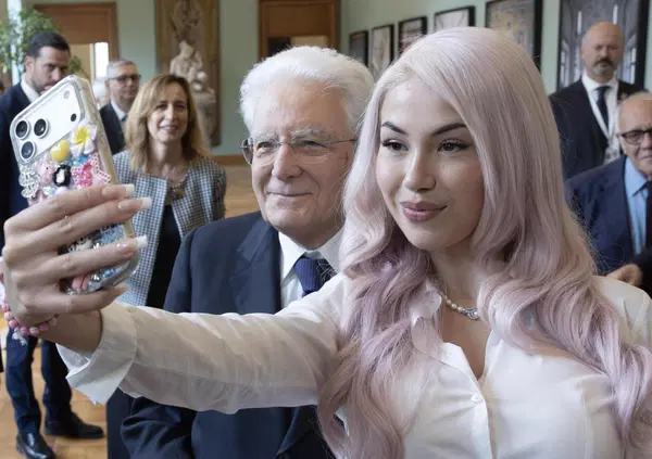 Ma com&rsquo;&egrave; arrivata Anna Pepe al Quirinale con Sergio Mattarella? Ah, se ci fosse ancora Silvio...