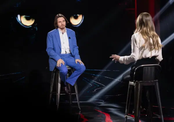 Francesca Fagnani che intervista Raffaele Sollecito a Belve Crime su Rai 2, &egrave; l&rsquo;anomalia italiana del delitto di Perugia