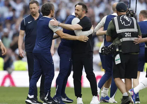 De Zerbi fa il miracolo: tira fuori il Tottenham dall'inferno e ora pu&ograve; iniziare la sua era alla guida di un grande club di Inghilterra