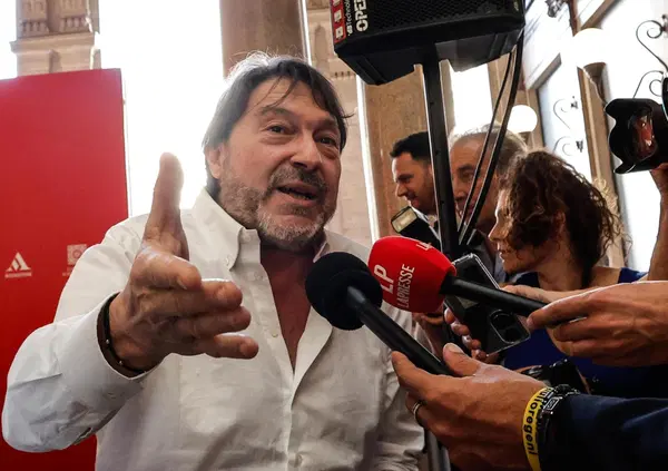Ranucci pubblica per ripicca contro Esperia una foto di Zavalani e Dettori e dimostra che pure il giornalista duro e puro ormai si comporta da influencer 