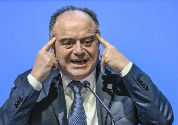 Il Tribunale di Napoli spia gli avvocati? La storiaccia sulle intercettazioni, la risposta di Gratteri e l&rsquo;ombra del Grande Fratello dei magistrati sullo Stato di diritto