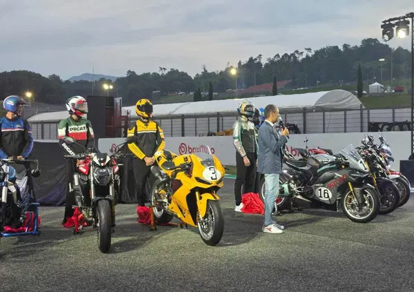 Il Mugello, i 100 di Ducati e quelle 10 livree (+2) che bastano da sole a raccontare un secolo d&rsquo;Italia e una promessa