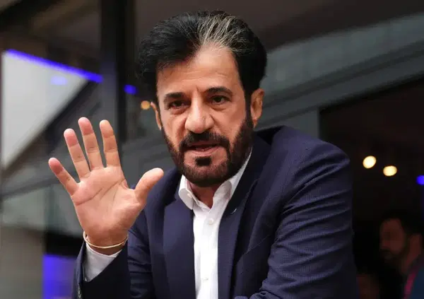 Caro Ben Sulayem, ma che caz*o fai? Dopo le elezioni farlocche, il presidente vuole la FIA a vita: qualcuno gli ricordi che non &egrave; una dittatura