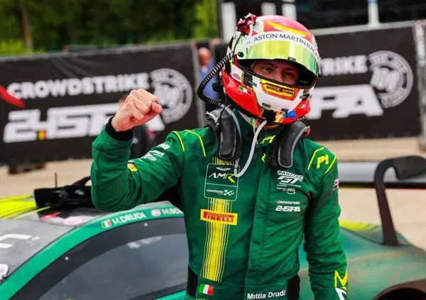 Le parole di Hamilton sul simulatore, ma anche il 2026 e il momento magico di Kimi Antonelli: a Monza ne abbiamo parlato con Mattia Drudi, che oltre a vincere nel GT &egrave; pilota di sviluppo Audi in F1