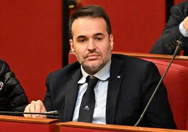 La grande fuga verso Vannacci. Parla l&rsquo;ex FdI Francesco Maresca: &ldquo;FdI ha perso il contatto con la realt&agrave;. I social sono la nostra forza. Pi&ugrave; a destra di Futuro Nazionale? Non c'&egrave; niente&rdquo;