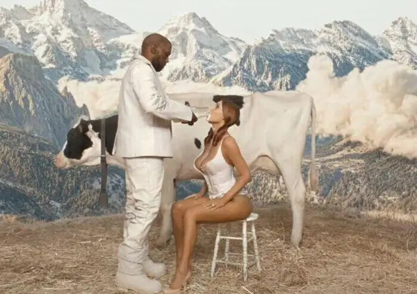 Kanye West e Gemini Season? Bianca Censori come suprema donna pneumatico