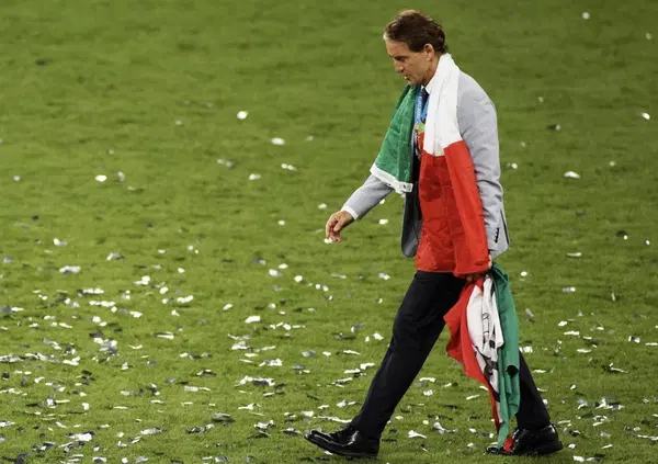 Dio salvi Roberto Mancini: ode al traditore che torna in Italia da ct della Nazionale. E chi non lo vuole se ne faccia una ragione: la verit&agrave; &egrave; che siamo un popolo di finti santi e maledetti ingrati