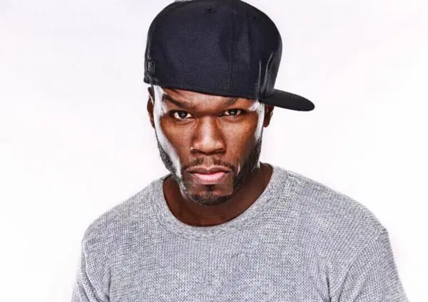 Signori, &egrave; tutto vero! Dopo Snoop Dogg anche 50 Cent &egrave; impazzito per l&rsquo;Italia e pure lui si aggira per le strade come un meme imperiale