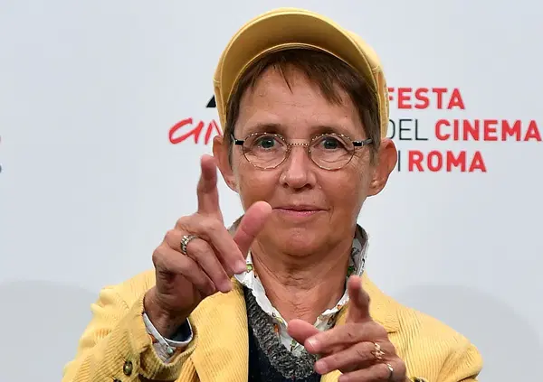 Sia lodata Susanna Tamaro che tifa Vannacci in un&rsquo;epoca di finti scrittori che tifano l&rsquo;antiromanzesco PD 