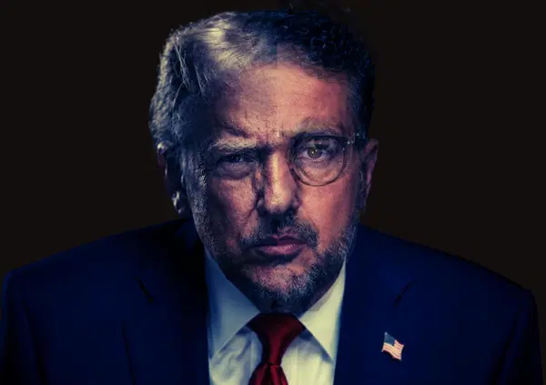 Ma &egrave; Trump o Fabrizio Corona? Il presidente Usa ormai sputtana tutti, pure la Meloni