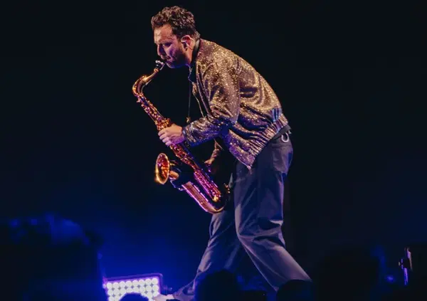 Ma quant&rsquo;&egrave; bello andare in giro per i tour di Cremonini! Si chiude il tour con 950mila biglietti venduti e un nuovo progetto 