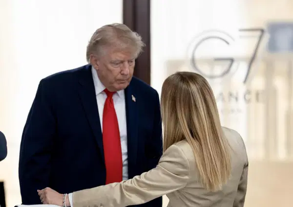 Vi spieghiamo perch&eacute; quella tra Giorgia Meloni e Donald Trump &egrave; la perfetta sintesi di una relazione tossica (e perch&eacute; Meloni ne trarr&agrave; giovamento)