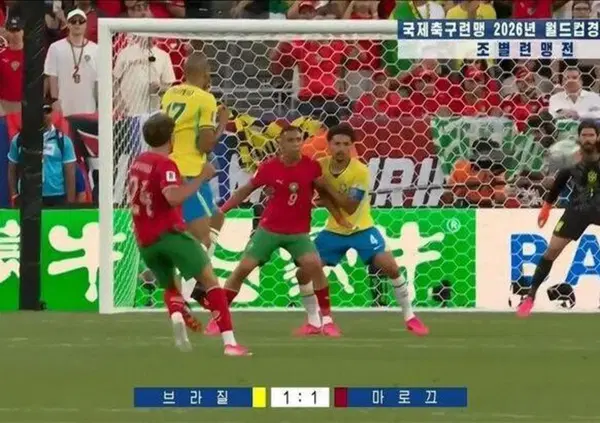 Kim Jong Un che pirata i Mondiali di calcio 2026 (e li trasmette senza autorizzazione) &egrave; un grandissimo su*a alla Fifa