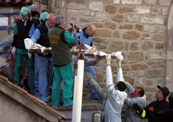 Caso Elisa Claps: le &ldquo;facce da Curia&rdquo; non cambiano mai! Cosa succede a Potenza e l&rsquo;annuncio di Gildo con mamma Filomena sulle nuove indagini