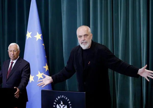 Il pi&ugrave; importante alleato della Meloni in Europa &egrave; al centro di un'inchiesta su un impero immobiliare. Cosa sono gli Edi Rama Files: permessi di costruzione, scandali in Albania, traffico di droga e resort di lusso