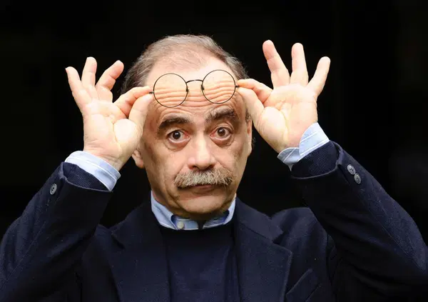 A occhi aperti su tutto, precari e tv private. Non fermiamoci ai baffi quando parliamo di Maurizio Nichetti