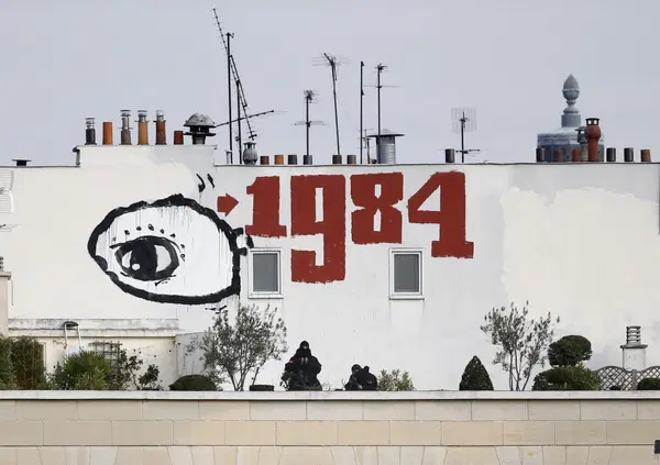 Chi si indigna per la condanna di Roggero vuole i &ldquo;Due Minuti d'Odio&rdquo; di Orwell