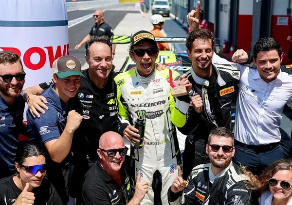 La Misano di Valentino Rossi nel GT World Challenge? Dall&rsquo;appuntamento al &ldquo;trophy shop di Cattolica&rdquo; a una lezione fondamentale, col solito spettacolo dentro e fuori la pista