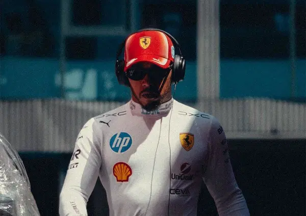 Il sabato horror di Lewis Hamilton in Ungheria, con tanto di penalit&agrave; per &ldquo;colpa&rdquo; del muretto Ferrari: &ldquo;Non sono riuscito a dare il massimo&rdquo;. Anche peggio va a Kimi Antonelli
