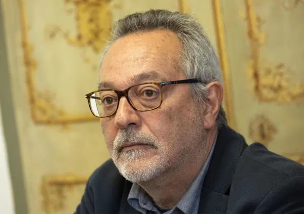 Il governo sgombera lo Spintime e il vice di Alemanno gode: &ldquo;Spacciatori e immigrati. Casapound? Una situazione completamente diversa&rdquo;