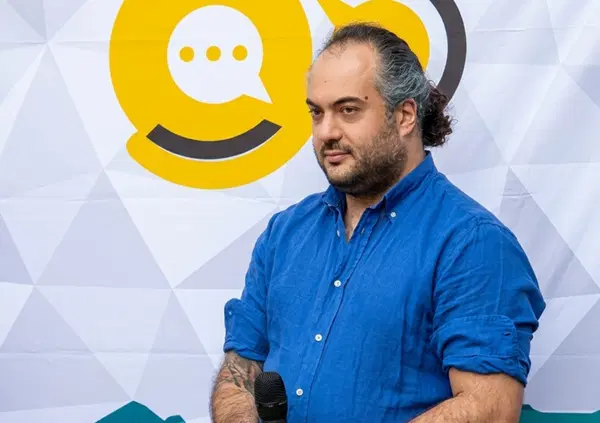 Vi spieghiamo il caldo dell&rsquo;estate senza ideologia e senza complotti con L&rsquo;avvocato dell&rsquo;atomo: &ldquo;I condizionatori sono necessari e non inquinano nel modo in cui immaginate&rdquo;. Gli investimenti pubblici? &ldquo;Non solo rinnovabili: &egrave; ora del nucleare&rdquo;