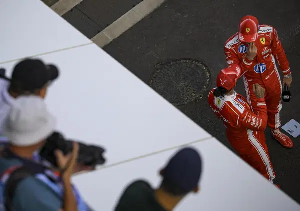 A lezione di F1 da Frederic Vasseur, che risponde alla storia Ferrari: &ldquo;Hamilton-Leclerc? Vogliono battersi sempre, si migliora anche per questo&rdquo;
